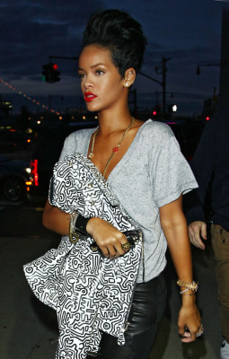photo 6 in Rihanna gallery [id163212] 2009-06-03 00:00:00