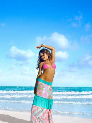 photo 24 in Rihanna gallery [id547762] 2012-08-14 00:00:00