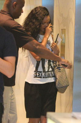 photo 14 in Rihanna gallery [id551614] 2012-08-23 00:00:00
