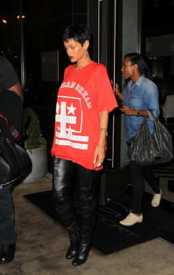 photo 19 in Rihanna gallery [id568197] 2012-10-08 00:00:00