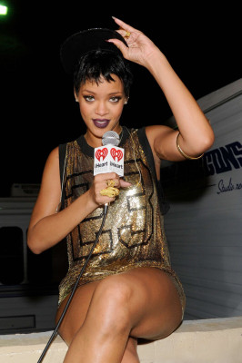 photo 14 in Rihanna gallery [id566415] 2012-10-01 00:00:00
