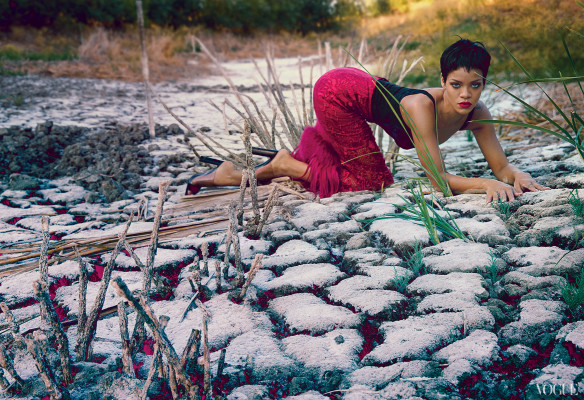 photo 15 in Rihanna gallery [id572303] 2012-10-22 00:00:00