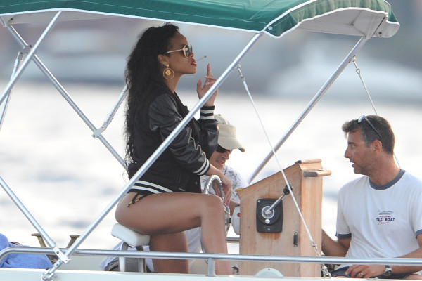 photo 11 in Rihanna gallery [id542532] 2012-07-31 00:00:00