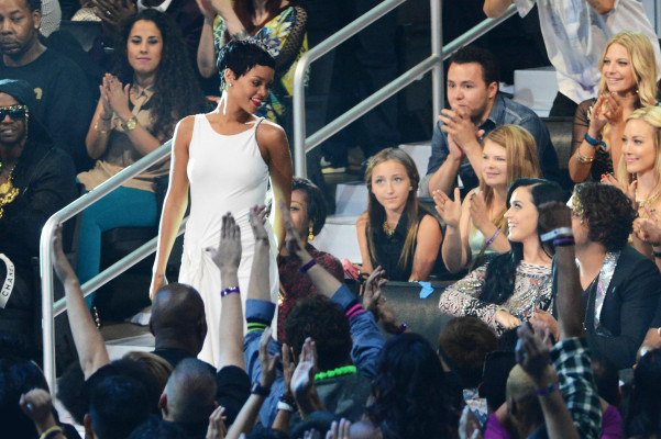 photo 6 in Rihanna gallery [id559369] 2012-09-18 00:00:00