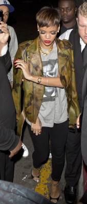 photo 28 in Rihanna gallery [id602759] 2013-02-04 00:00:00