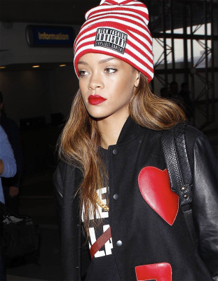 photo 15 in Rihanna gallery [id892398] 2016-06-13 00:00:00
