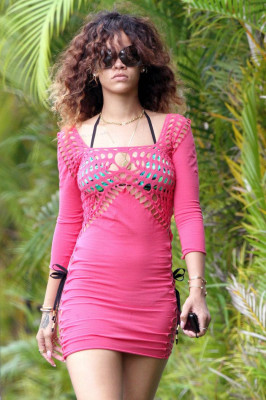 photo 22 in Rihanna gallery [id567467] 2012-10-07 00:00:00