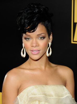 Rihanna pic #380680