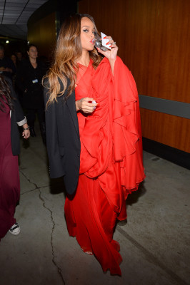 photo 7 in Rihanna gallery [id606927] 2013-02-19 00:00:00