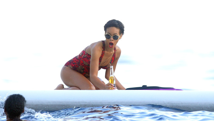 photo 25 in Rihanna gallery [id541398] 2012-07-29 00:00:00