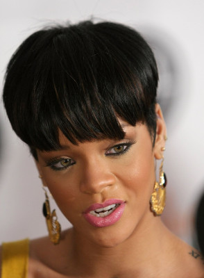 photo 22 in Rihanna gallery [id580094] 2012-11-11 00:00:00