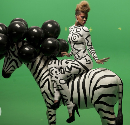 photo 3 in Rihanna gallery [id625530] 2013-04-16 00:00:00