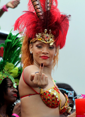 photo 25 in Rihanna gallery [id425587] 2011-10-05 00:00:00