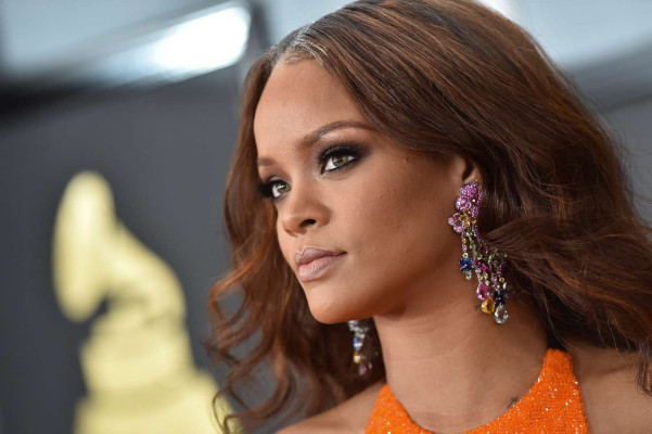 Rihanna – 59th GRAMMY Awards in Los Angeles