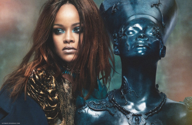 Rihanna Arabia Voguе