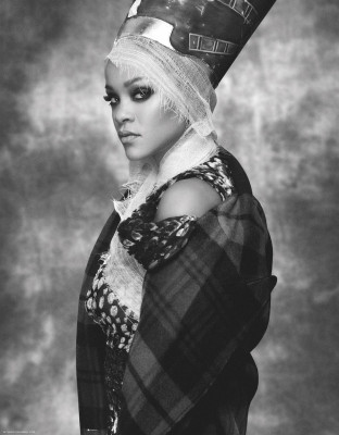 Rihanna Arabia Voguе