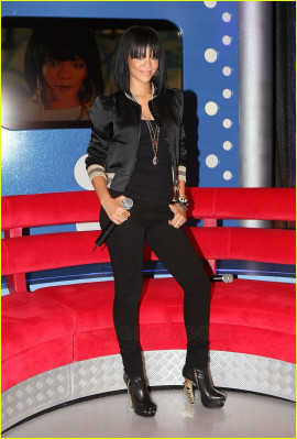 photo 29 in Rihanna gallery [id132346] 2009-02-02 00:00:00