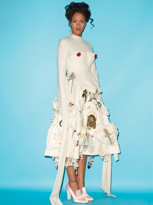 photo 11 in Rihanna gallery [id912331] 2016-09-21 00:00:00