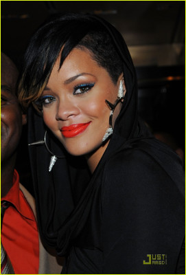 photo 26 in Rihanna gallery [id190968] 2009-09-25 00:00:00