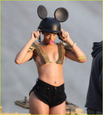 Rihanna pic #217821
