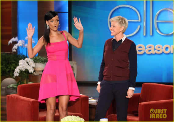 photo 6 in Rihanna gallery [id582843] 2012-11-19 00:00:00