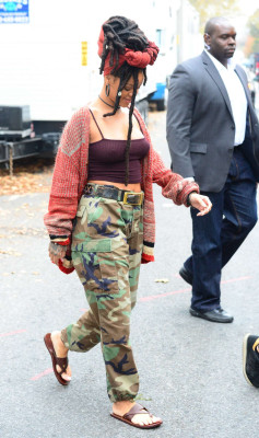 photo 8 in Rihanna gallery [id921195] 2016-11-04 00:00:00