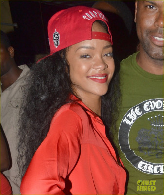 photo 9 in Rihanna gallery [id588903] 2012-12-08 00:00:00