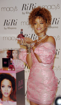 photo 17 in Rihanna gallery [id827743] 2015-09-02 00:00:00