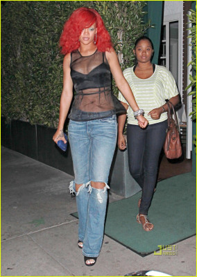 photo 17 in Rihanna gallery [id299732] 2010-09-27 00:00:00