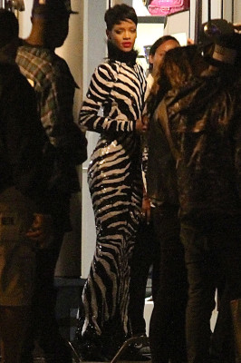 photo 8 in Rihanna gallery [id663822] 2013-09-16 00:00:00