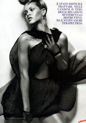 photo 13 in Rihanna gallery [id260818] 2010-05-04 00:00:00