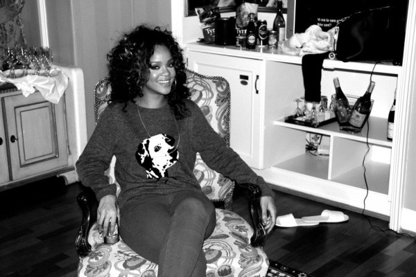 photo 20 in Rihanna gallery [id467597] 2012-02-20 00:00:00