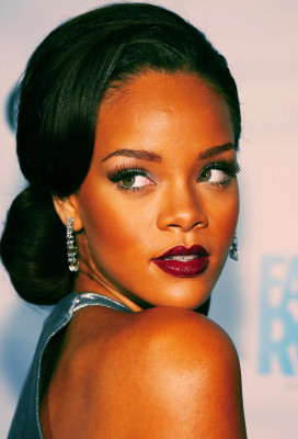 photo 25 in Rihanna gallery [id628134] 2013-04-24 00:00:00