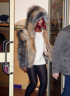 photo 10 in Rihanna gallery [id578089] 2012-11-10 00:00:00