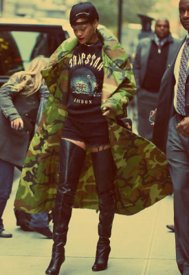 photo 15 in Rihanna gallery [id580167] 2012-11-11 00:00:00