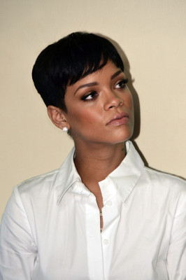 photo 5 in Rihanna gallery [id595156] 2013-01-15 00:00:00