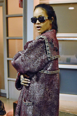 photo 21 in Rihanna gallery [id784118] 2015-01-06 00:00:00