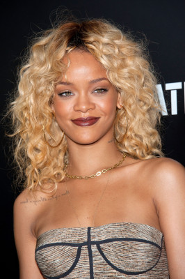 photo 17 in Rihanna gallery [id866701] 2016-02-10 00:00:00