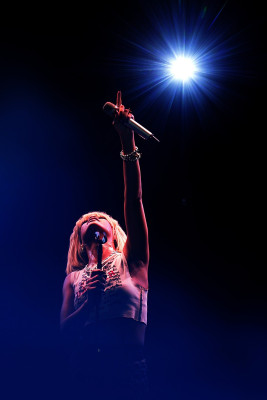 photo 26 in Rihanna gallery [id579664] 2012-11-11 00:00:00