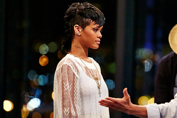 photo 13 in Rihanna gallery [id687941] 2013-12-28 00:00:00