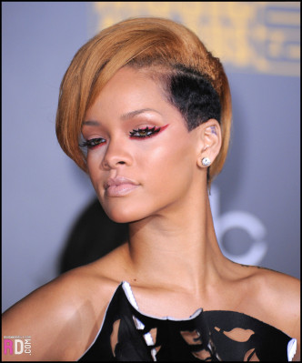 photo 24 in Rihanna gallery [id213265] 2009-11-27 00:00:00
