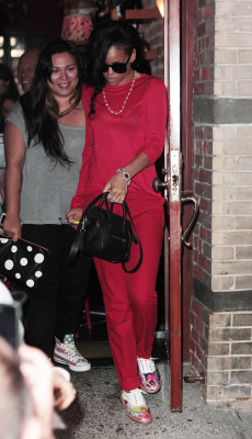 photo 19 in Rihanna gallery [id525831] 2012-06-22 00:00:00