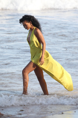 Rihanna pic #552351