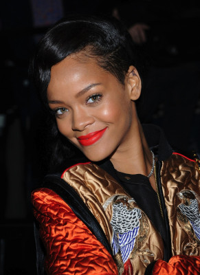 photo 27 in Rihanna gallery [id581320] 2012-11-13 00:00:00