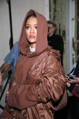 photo 17 in Rihanna gallery [id914472] 2016-10-03 00:00:00