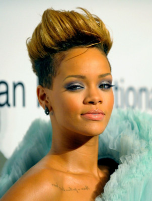 photo 28 in Rihanna gallery [id586860] 2012-11-30 00:00:00