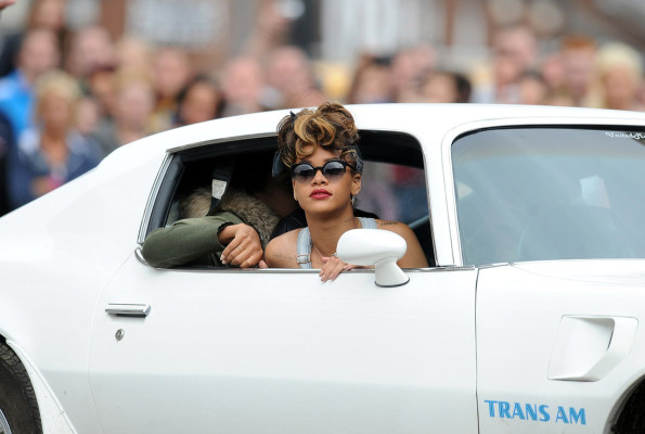 photo 24 in Rihanna gallery [id423694] 2011-09-29 00:00:00