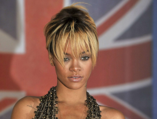 photo 21 in Rihanna gallery [id469656] 2012-02-24 00:00:00