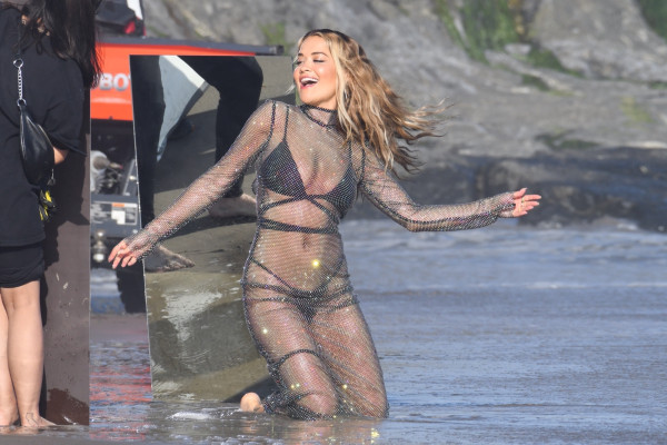 Rita Ora - Malibu, Los Angeles | 27.06.2021