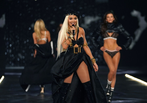Rita Ora - Victoria`s Secret Fashion Show in New York 11/08/2018